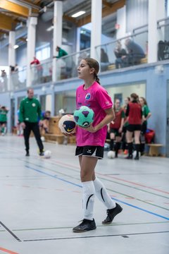 Bild 106 - B-Juniorinnen 2 Loewinnen Cup